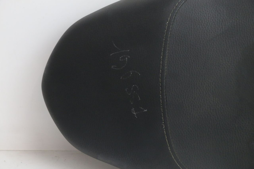 photo de SELLE PEUGEOT KISBEE 4T 50 (2018 - 2022) - Alternative Perspektive