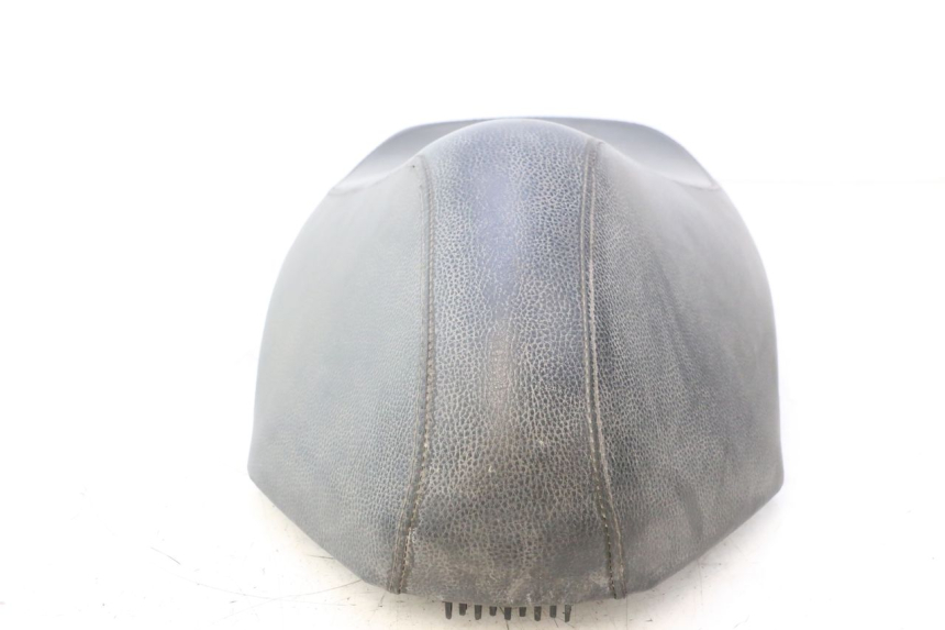 photo de SELLE PEUGEOT KISBEE 4T 50 (2010 - 2017) - Zoom auf Komponenten
