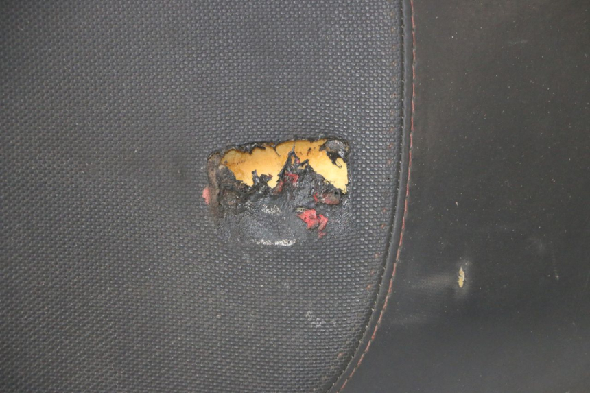photo de SELLE PEUGEOT KISBEE 4T 50 (2010 - 2017) - Technische Nahaufnahme