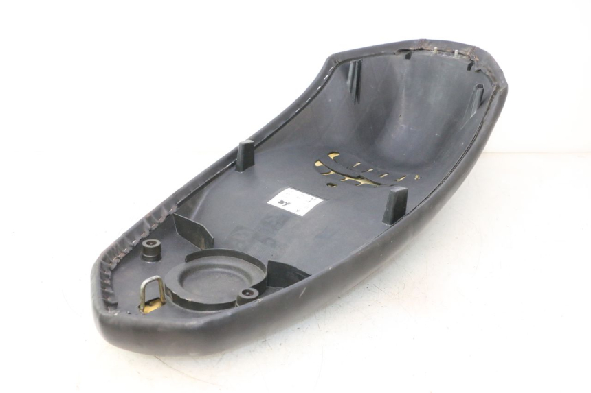 photo de SELLE PEUGEOT KISBEE 4T 50 (2010 - 2017) - Geprüftes Gebrauchtteil