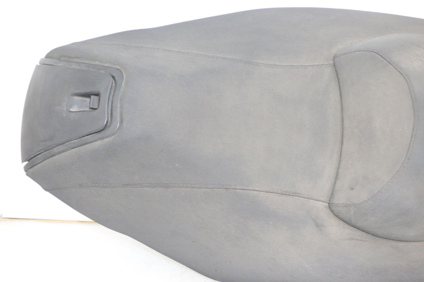 photo de SITZ KYMCO XCITING 500 (2007 - 2010) - Hochauflösende Nahaufnahme