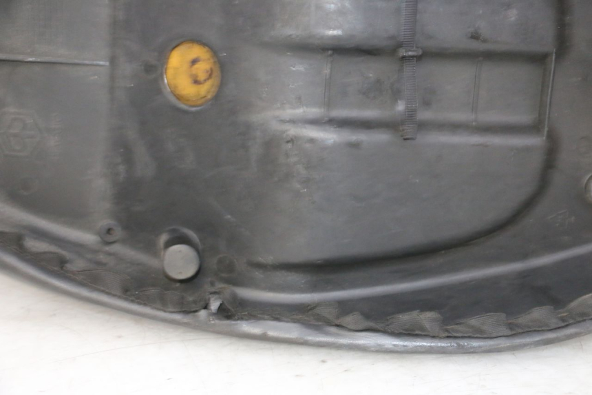 photo de SITZ PIAGGIO LIBERTY 125 (1998 - 2008) - Kennzeichnungen und Originalreferenzen