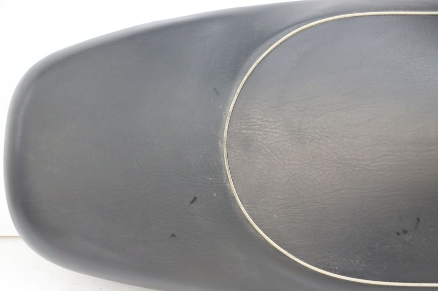 photo de SELLE KYMCO LIKE 125 (2009 - 2016) - Profilansicht des Ersatzteils