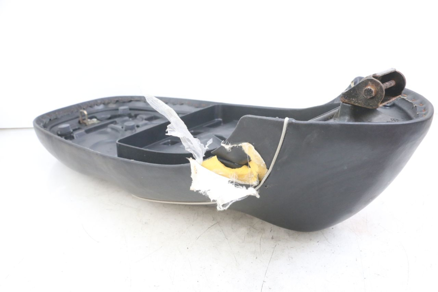 photo de SELLE KYMCO LIKE 125 (2009 - 2016) - Oberflächenzustand und Material