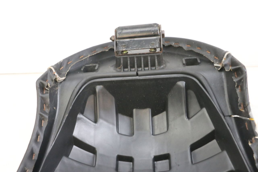 photo de SELLE KYMCO LIKE 125 (2009 - 2016) - Kennzeichnungen und Originalreferenzen