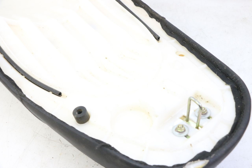 photo de SITZ LONGJIA SHARPY 125 (2020 - 2024) - Detailansicht des Bauteils