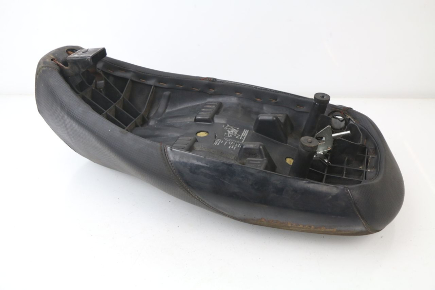 photo de SITZ PEUGEOT LUDIX BLASTER 50 (2006 - 2014) - Weitere Ansicht des Artikels