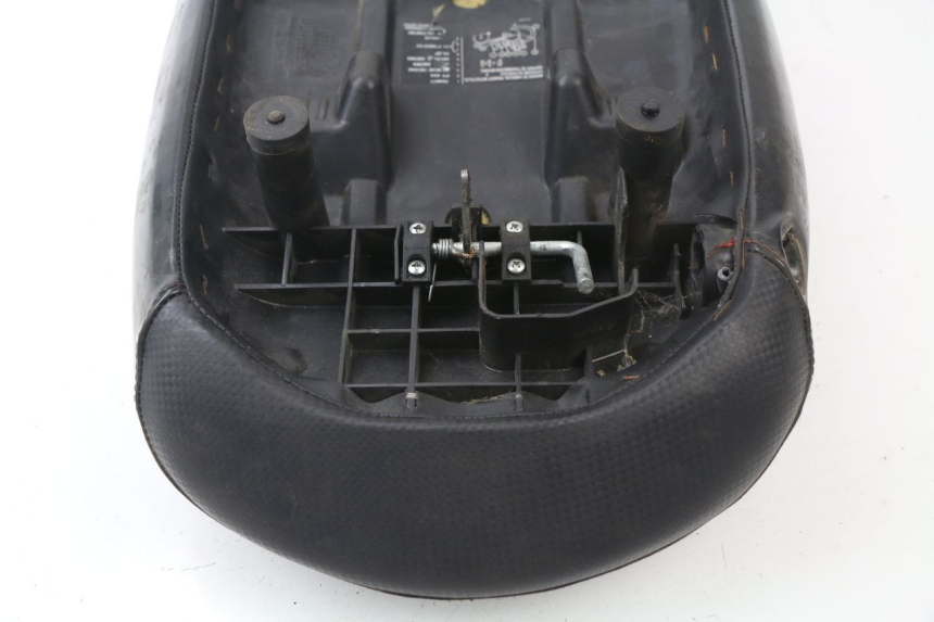 photo de SITZ PEUGEOT LUDIX BLASTER 50 (2006 - 2014) - Zoom auf Komponenten