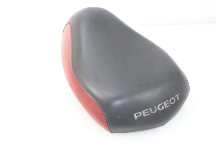 photo de SELLE PEUGEOT LUDIX 50 (2008 - 2017) - Details der Befestigungspunkte