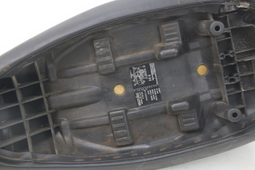 photo de SELLE PEUGEOT LUDIX 50 (2008 - 2017) - Kennzeichnungen und Originalreferenzen