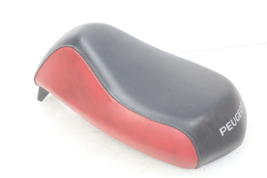 photo de SELLE PEUGEOT LUDIX 50 (2008 - 2017) - Oberflächenzustand und Material