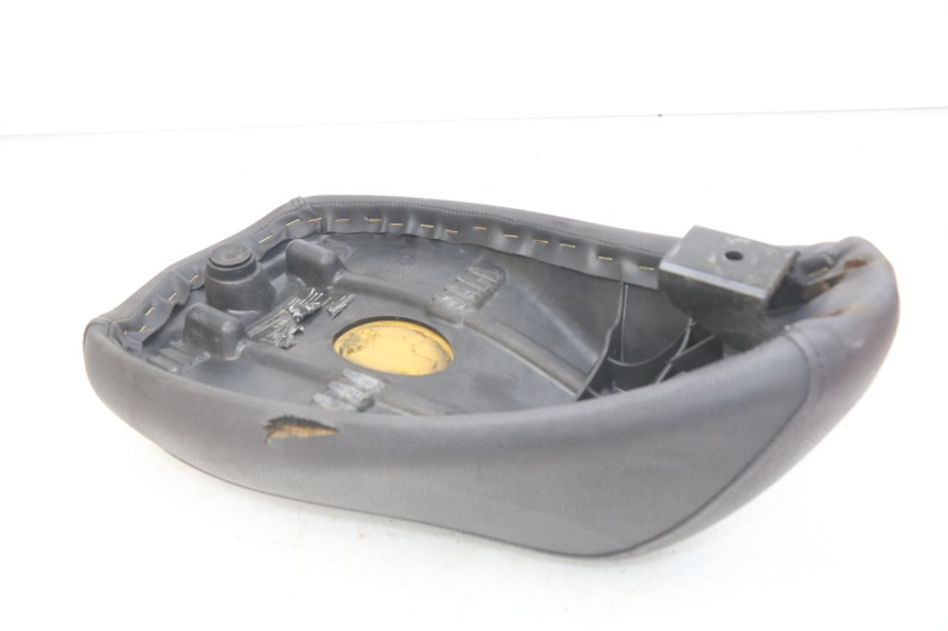 photo de SELLE PEUGEOT LUDIX 50 (2008 - 2017) - Technische Nahaufnahme