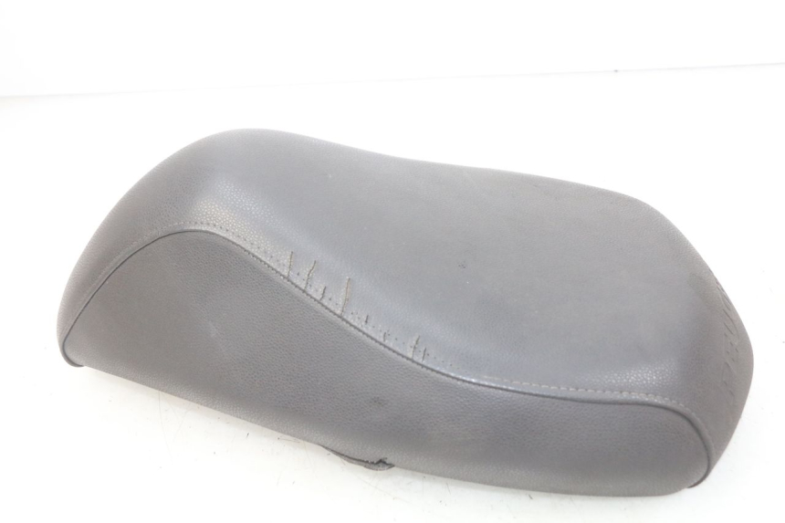 photo de SELLE PEUGEOT LUDIX 50 (2008 - 2017) - Details der Befestigungspunkte