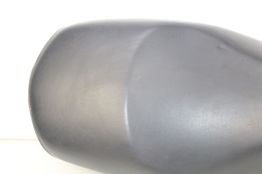 photo de SELLE PEUGEOT LUDIX 50 (2005 - 2007) - Detailansicht des Bauteils