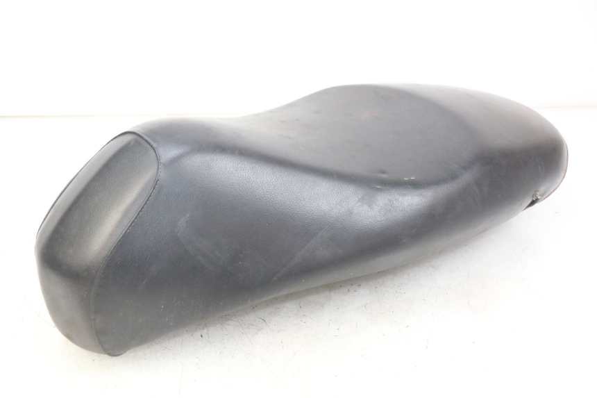 photo de SELLE PEUGEOT LUDIX 50 (2005 - 2007) - Fokus auf die Struktur