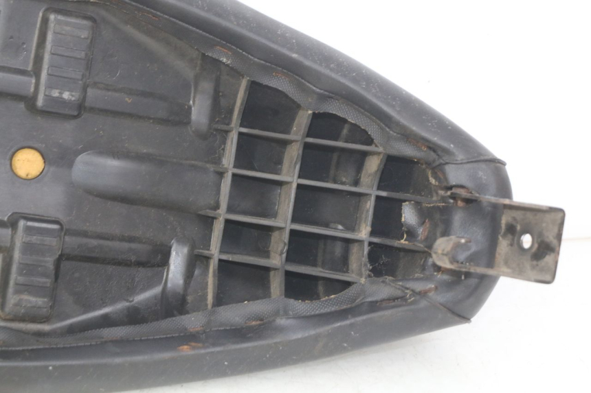 photo de SELLE PEUGEOT LUDIX 50 (2005 - 2007) - Kennzeichnungen und Originalreferenzen