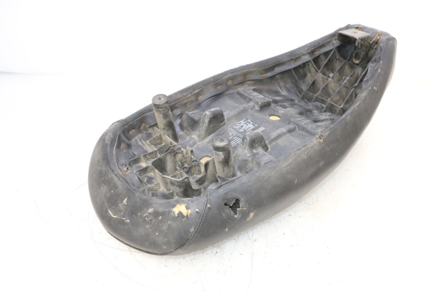 photo de SELLE PEUGEOT LUDIX 50 (2005 - 2007) - Alternative Perspektive