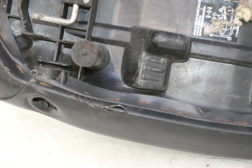 photo de SELLE PEUGEOT LUDIX 50 (2005 - 2007) - Alternative Perspektive