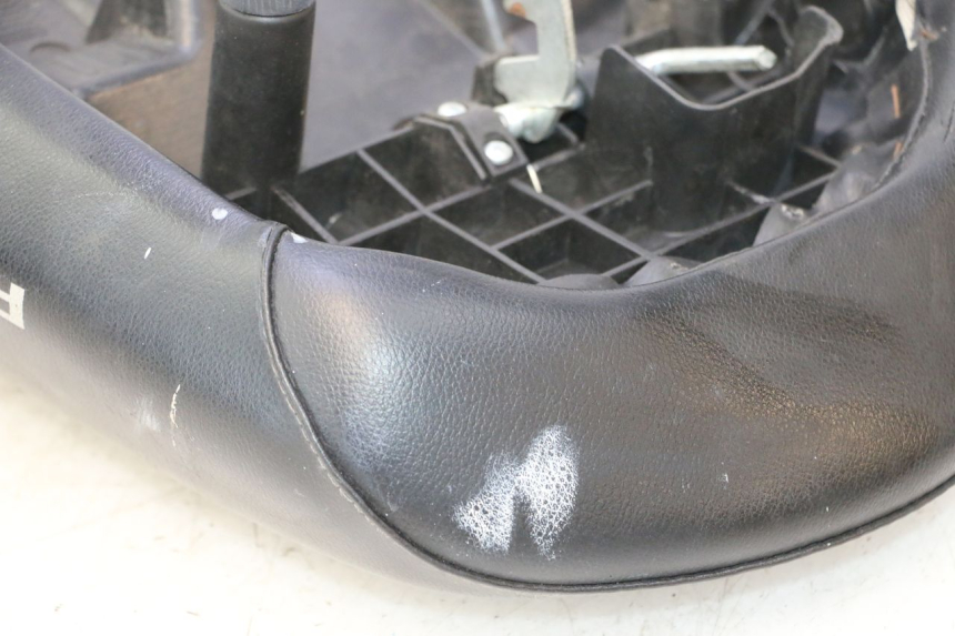 photo de SITZ PEUGEOT LUDIX ONE 50 (2004 - 2006) - Gesamtansicht des Produkts