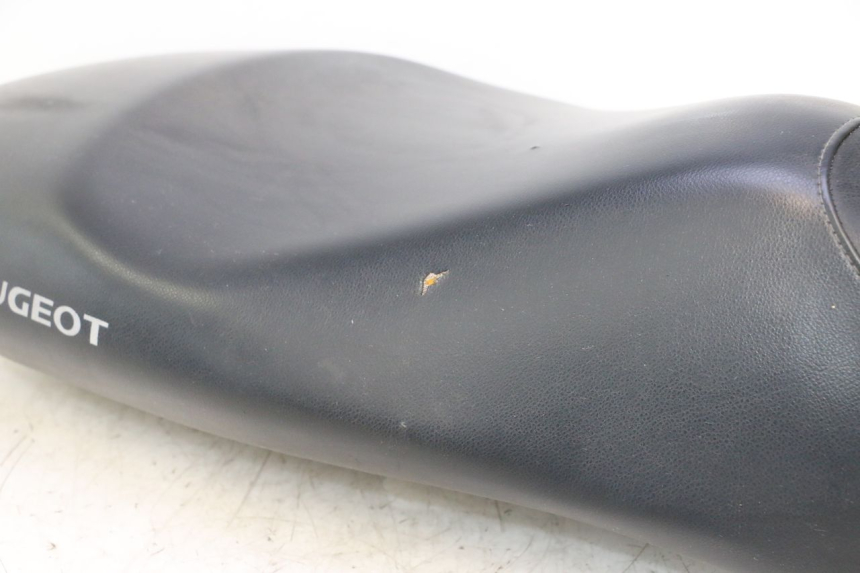 photo de SITZ PEUGEOT LUDIX SNAKE 2T 50 (2004 - 2014) - Detailansicht des Bauteils