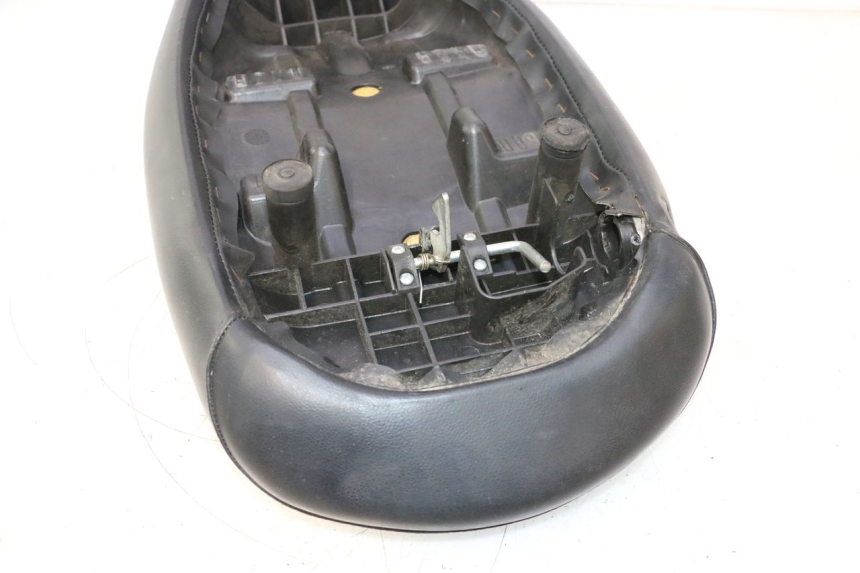 photo de SITZ PEUGEOT LUDIX SNAKE 2T 50 (2004 - 2014) - Gesamtansicht des Produkts