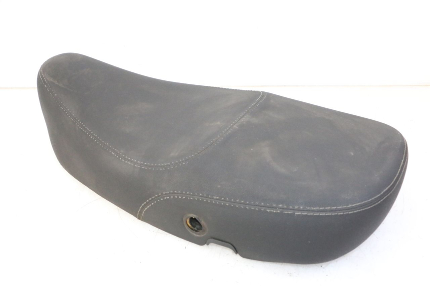 photo de SITZ PIAGGIO LXV 4T 50 (2009 - 2013) - Detailansicht des Bauteils