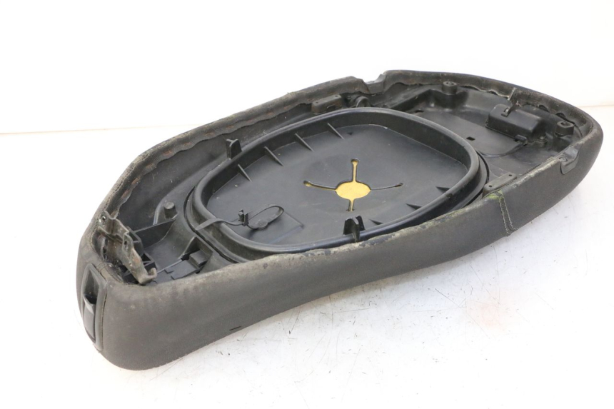 photo de SITZ PIAGGIO LXV 4T 50 (2009 - 2013) - Weitere Ansicht des Artikels