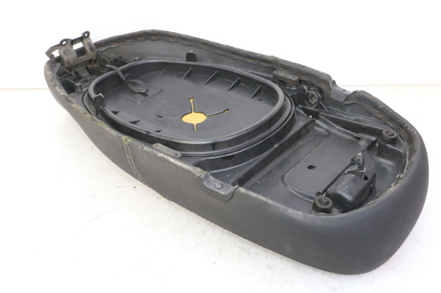 photo de SITZ PIAGGIO LXV 4T 50 (2009 - 2013) - Hochauflösende Nahaufnahme