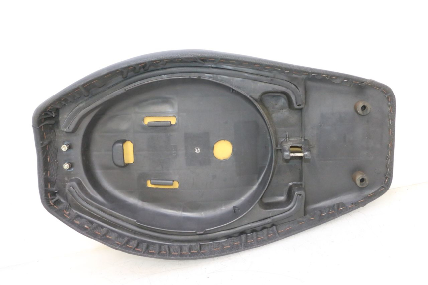 photo de SITZ KEEWAY MATRIX RX9 125 (2006 - 2007) - Geprüftes Gebrauchtteil