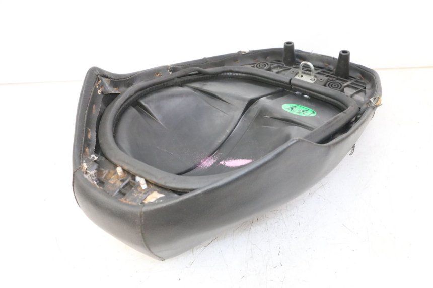 photo de SITZ MBK BOOSTER NEXT GENERATION 50 (1995 - 1998) - Oberflächenzustand und Material