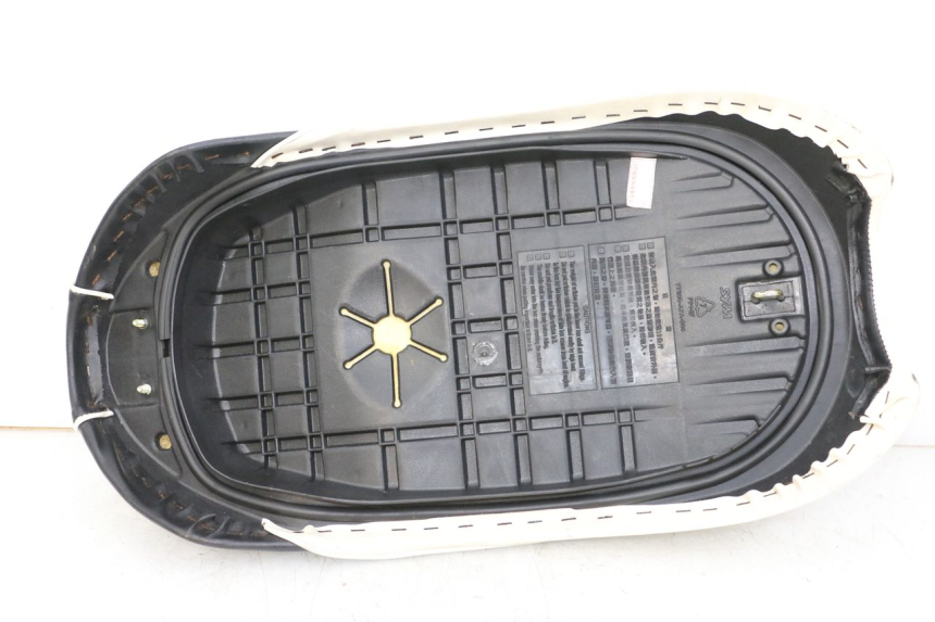 photo de SELLE SYM MIO 50 (2011 - 2017) - Details der Befestigungspunkte