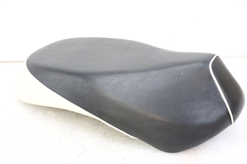 photo de SELLE SYM MIO 50 (2011 - 2017) - Kennzeichnungen und Originalreferenzen