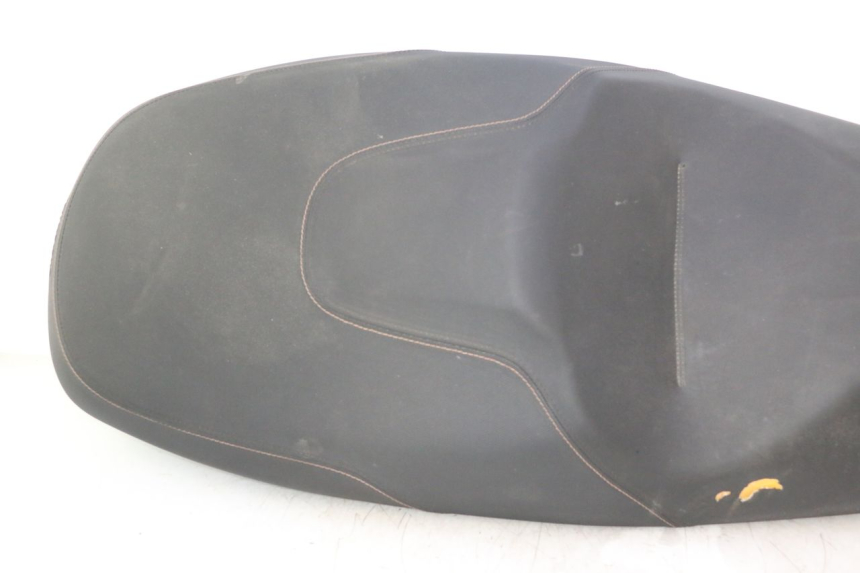 photo de SITZ PIAGGIO MP3 HPE 530 (2022 - 2026) - Detailansicht des Bauteils