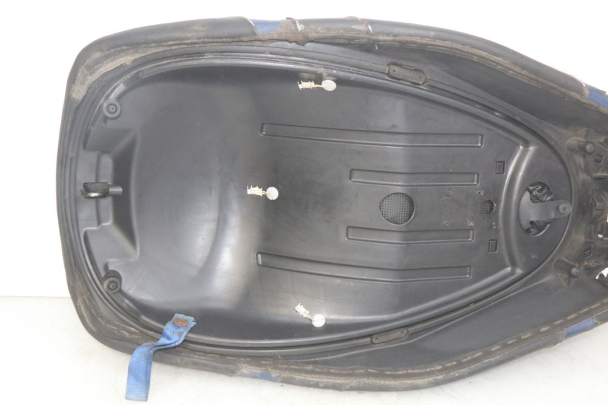 photo de SELLE PIAGGIO MP3 LT 400 (2007 - 2012) - Weitere Ansicht des Artikels