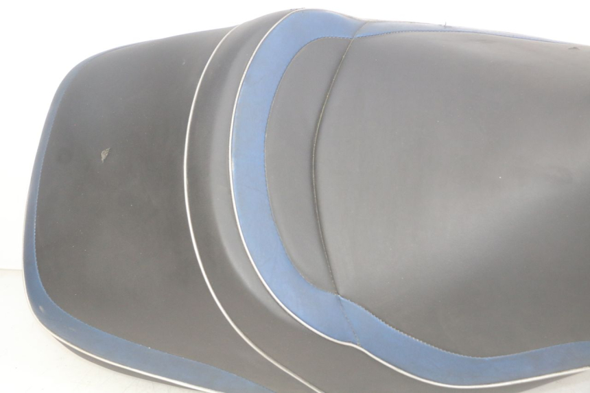 photo de SELLE PIAGGIO MP3 LT 400 (2007 - 2012) - Details der Befestigungspunkte