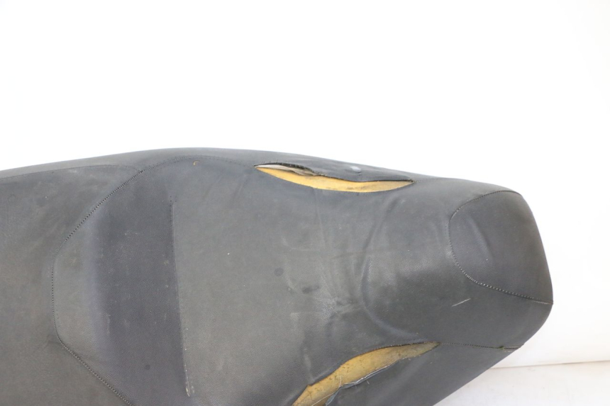 photo de SITZ PIAGGIO MP3 LT 300 (2010 - 2016) - Zoom auf Gebrauchszustand