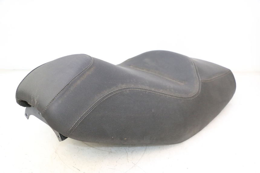 photo de SITZ PIAGGIO MP3 LT 300 (2010 - 2016) - Charakteristische Merkmale