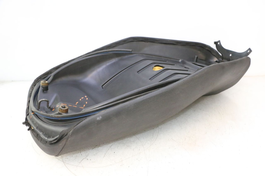 photo de SELLE PIAGGIO MP3 LT 400 (2007 - 2012) - Fokus auf die Struktur