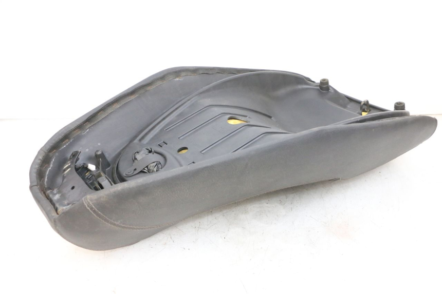 photo de SELLE PIAGGIO MP3 RL 250 (2006 - 2010) - Zoom auf Gebrauchszustand