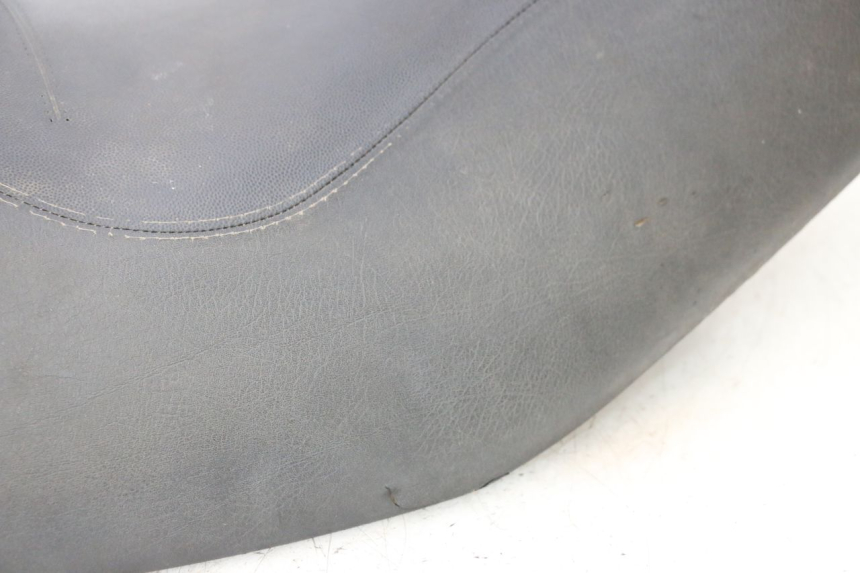 photo de SELLE PIAGGIO MP3 RL 250 (2006 - 2010) - Detailansicht des Bauteils