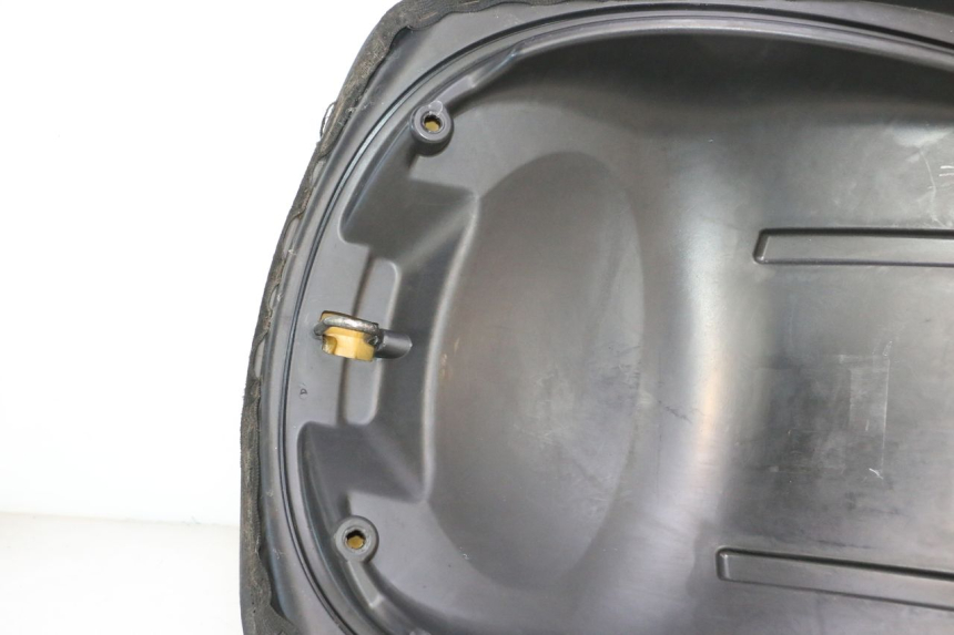 photo de SELLE PIAGGIO MP3 RL 250 (2006 - 2010) - Alternativer Blickwinkel
