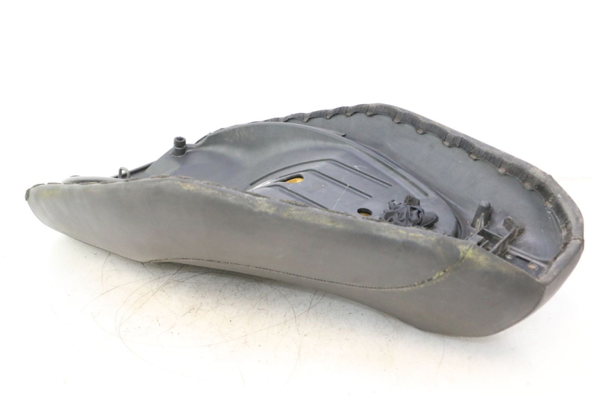photo de SITZ PIAGGIO MP3 125 (2006 - 2014) - Weitere Ansicht des Artikels