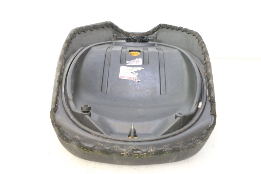 photo de SITZ PIAGGIO MP3 125 (2006 - 2014) - Zoom auf Komponenten