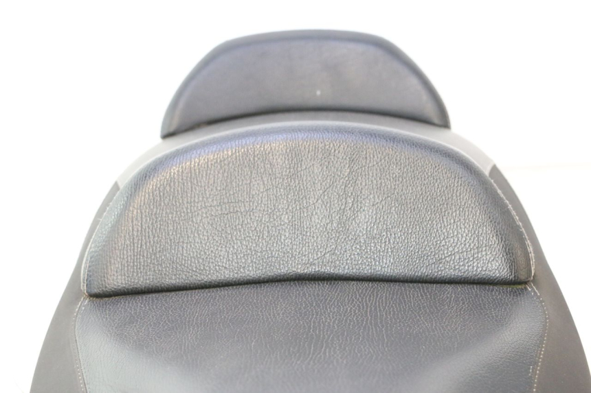 photo de SITZ PIAGGIO MP3 500 (2016 - 2018) - Detailansicht des Bauteils