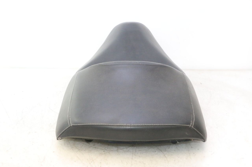 photo de SITZ PIAGGIO MP3 500 (2011 - 2015) - Oberflächenzustand und Material