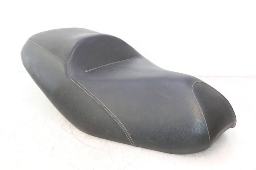 photo de SITZ PIAGGIO MP3 500 (2011 - 2015) - Kennzeichnungen und Originalreferenzen