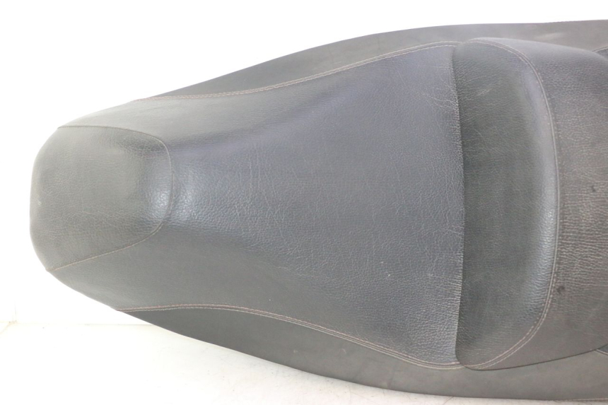 photo de SITZ PIAGGIO MP3 500 (2016 - 2018) - Detailansicht des Bauteils
