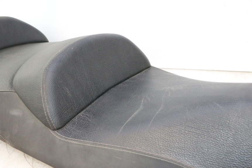 photo de SITZ PIAGGIO MP3 500 (2016 - 2018) - Detailansicht des Bauteils