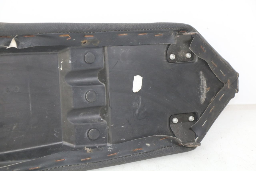 photo de SITZBANK RIEJU MRT 50 (2009 - 2017) - Hochauflösende Nahaufnahme