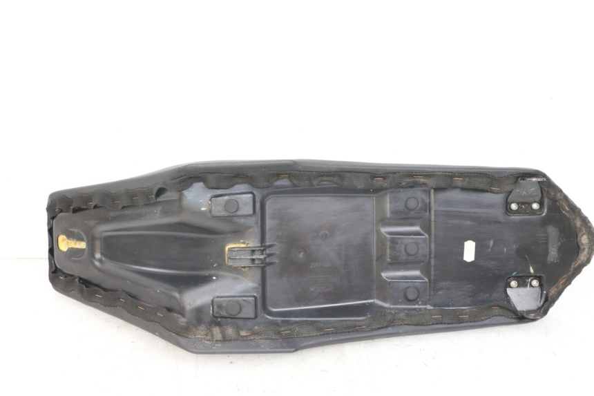 photo de SITZ RIEJU MRT 50 (2018 - 2021) - Details der Befestigungspunkte